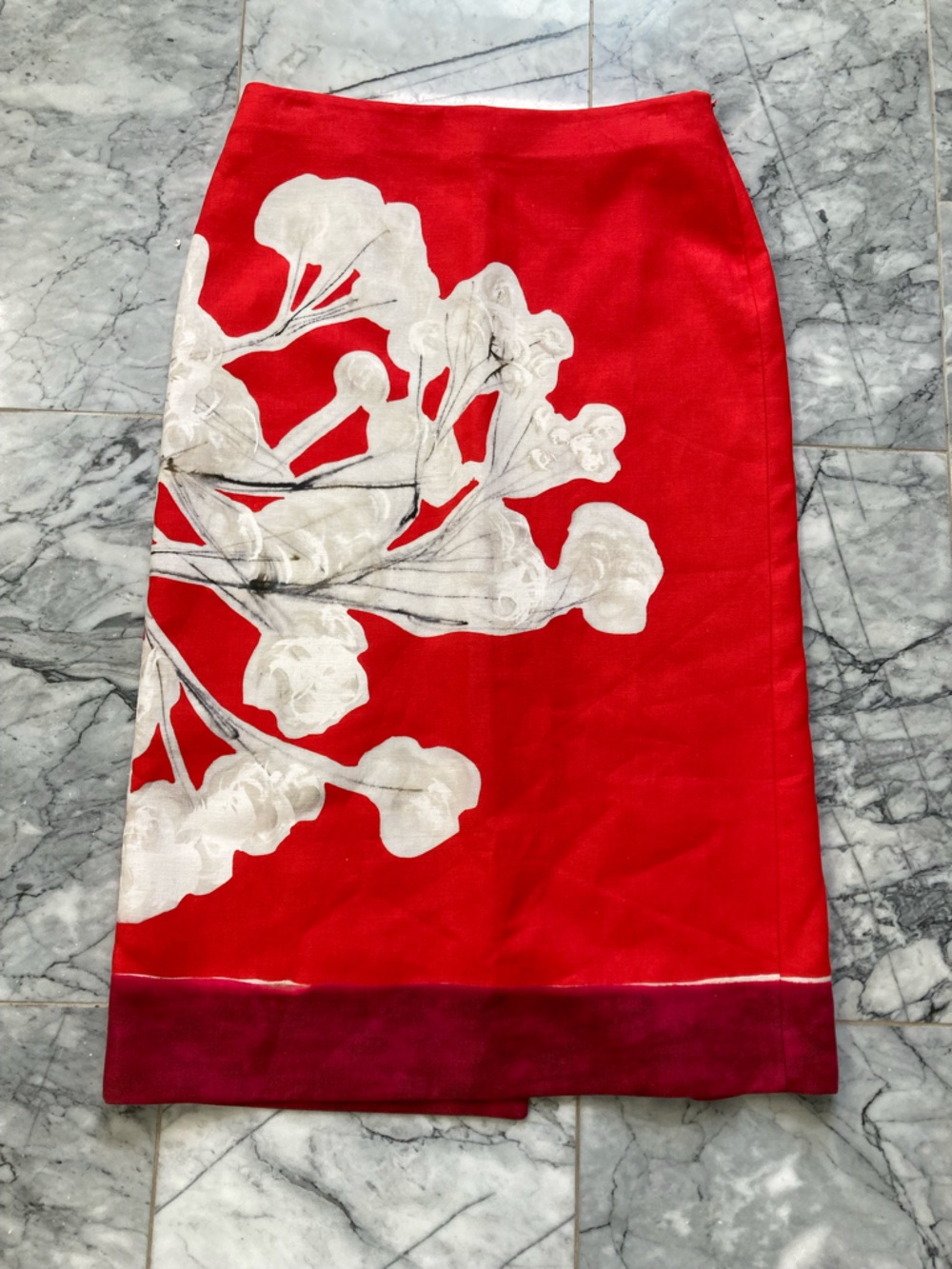 ZARA Red White Floral Linen Cotton Pencil Skirt - Picture 3 of 11